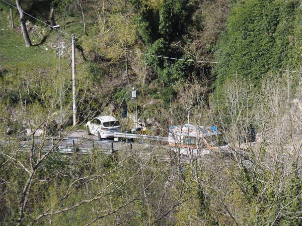 Ciclista settantenne cade dalla bici per malore lungo la S.R. 479 nei pressi delle “Fonticelle” di Villalago