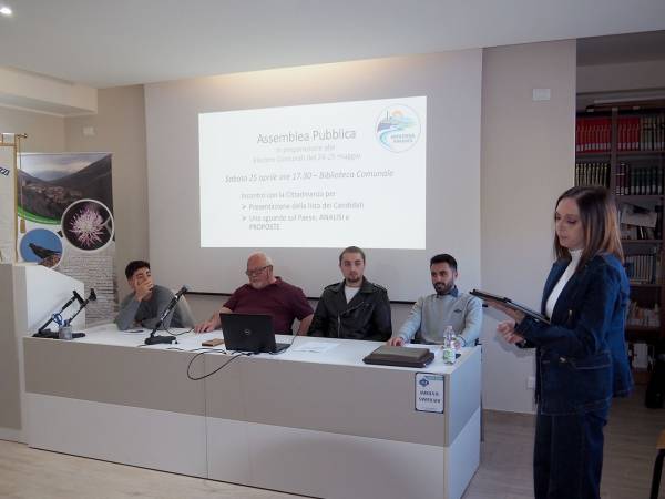 Presentata ieri agli elettori la lista “Anversa Rinasce” 