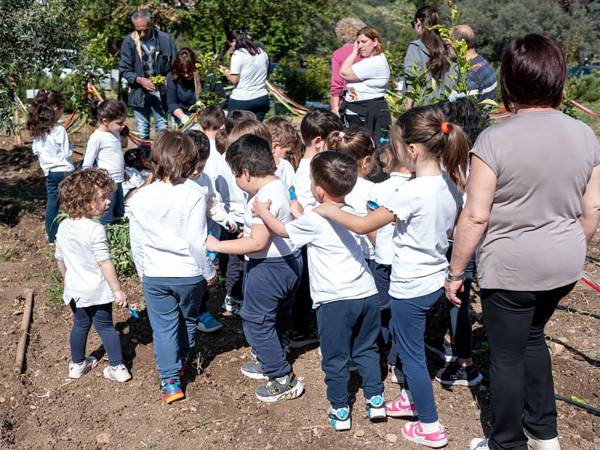 “Con l’orto scolastico della Scuola Spataro si coltivano ambiente, comunità e futuro”