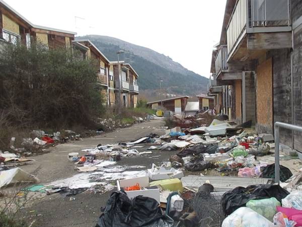 Lettera al Presidente della Repubblica sulla condizione abitativa e sociale del Progetto C.A.S.E. e dei MAP a L’Aquila