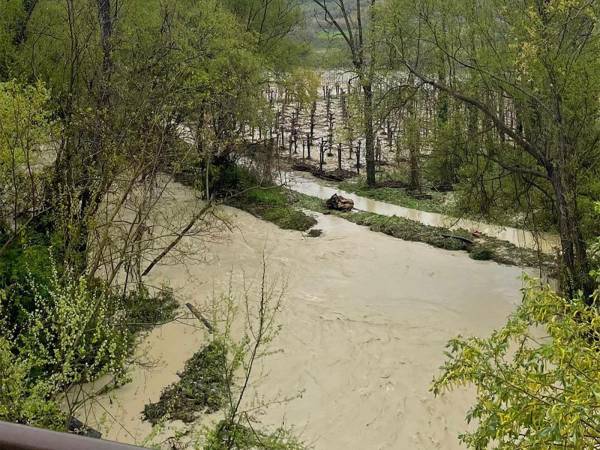 Allagamenti e terreni al collasso in Abruzzo, Confagricoltura: stato di calamità subito