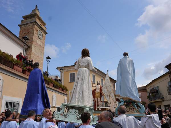 Pasqua a Spoltore: oggi appuntamento con Lo scùcchio e l’Abbandunàte
