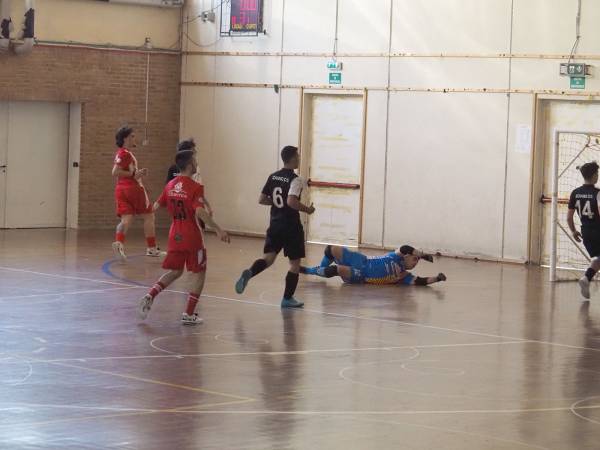 Lo Scanno Under 19 ha chiuso il campionato a suon di gol contro il Vasto Under 19