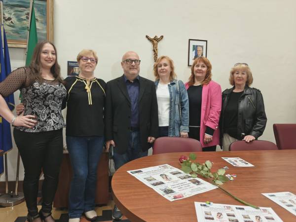 Oggi c'è la ventunesima edizione de "La mamma nel mondo"<br>Una festa interculturale nella sala consiliare del Comune di Pescara