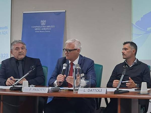 A2A E CONFINDUSTRIA ABRUZZO MEDIO ADRIATICO PROMUOVONO <br>LA DIFFUSIONE l'AI NELLE PMI DEL TERRITORIO