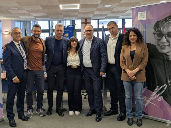PRESENTATO A MONTESILVANO “ITALIA VISION 2026” IL CONTEST DELLA MUSICA D’AUTORE