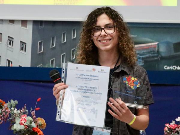 STUDENTE  DEL LICEO SCIENTIFICO “ILLUMINATI” DI ATRI CAMPIONE NAZIONALE DI PROBLEM SOLVING
