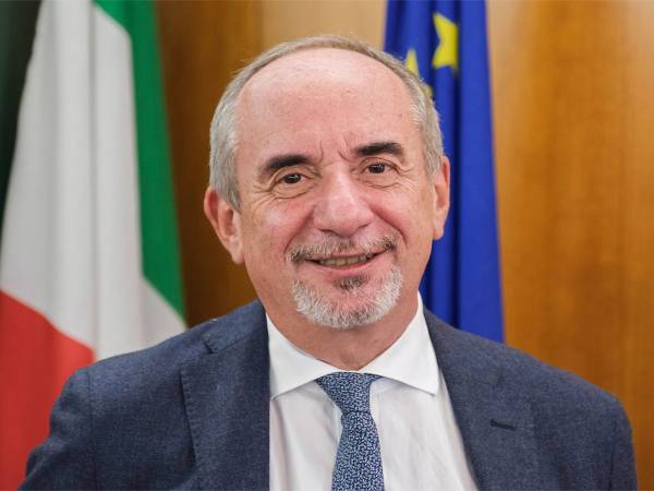 Visita istituzionale dell’Ambasciatore del Burundi alla “d’Annunzio” 