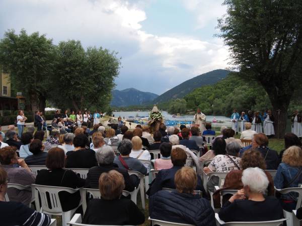 Ritorno della Madonna del Lago al suo santuario a conclusione del Mese Mariano