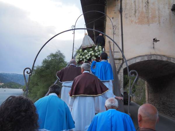 Ritorno della Madonna del Lago al suo santuario a conclusione del Mese Mariano
