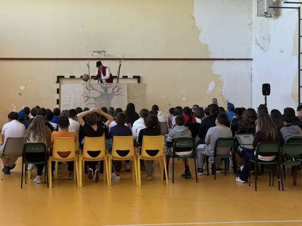 Collegamento online tra l’Istituto Comprensivo "Cesare Chiominto" di Cori e Opi nel cuore del Parco d'Abruzzo