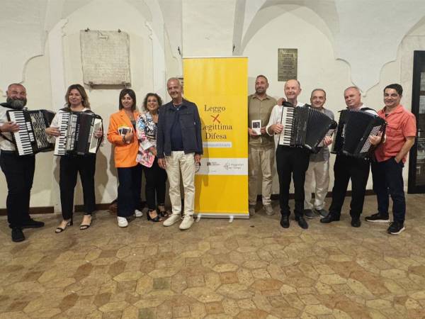 LIBRI: TORNA “LEGGO PER LEGITTIMA DIFESA”, FESTIVAL DI NARRAZIONI, ARTE E MUSICA