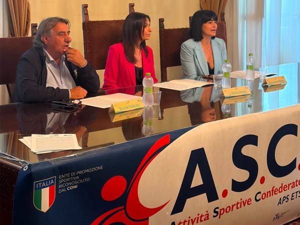 RIPARTE DA PESCARA “SPIAGGE DELLA SALUTE” 