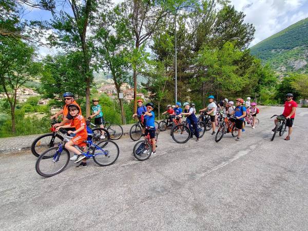 XVI Giornata del donatore a Scanno con la tradizionale passeggiata ecologica
