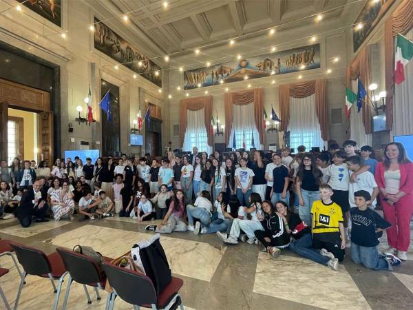 "Adolescenti allo specchio", si chiude il progetto del Comune per promuovere il benessere psicofisico dei giovani