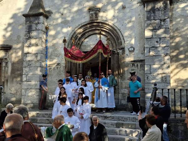 Grande partecipazione alle celebrazioni per il Corpus Domini