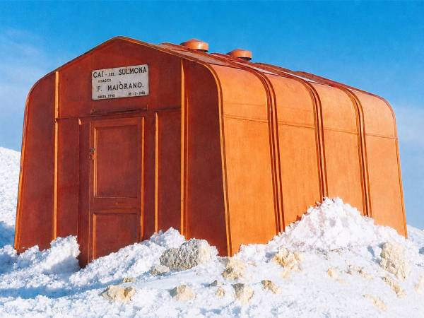 SULLA VETTA DI MONTE AMARO 60 ANNI FA S'INAUGURAVA IL BIVACCO FALCO MAIORANO