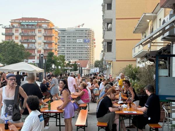 Grande successo di pubblico per la prima giornata di "Quartiere in Festa" a Pescara