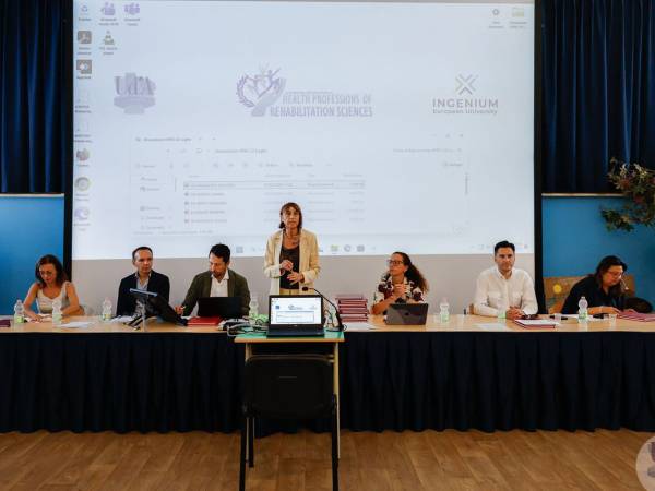 Nuovo management sanitario: alla “d'Annunzio” la prima storica seduta di laurea