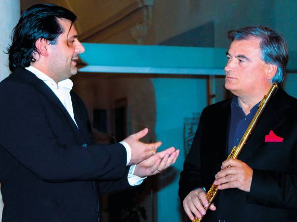 IL NUOVO CD DEL COMPOSITORE ABRUZZESE PAOLO CAVALLONE, “MIROIRS D’ESQUISSES”, CONQUISTA LA CRITICA INTERNAZIONALE