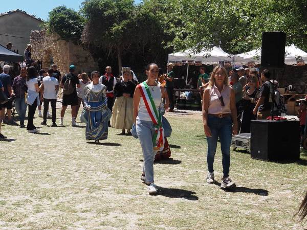 Profumi, sapori e socialità: il successo di "De Rerum Natura" a Frattura Vecchia