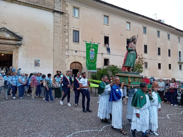 Scanno e Gallinaro uniti nel segno di San Gerardo: a quarant'anni dal Gemellaggio, una festa solenne di fede e fratellanza