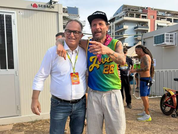 Straordinario successo per la seconda edizione del Jova Summer Party alla Music Arena