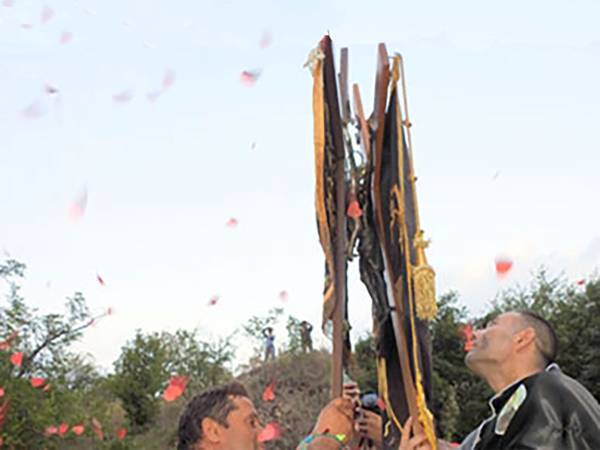 OGGI L'ARRIVO A VILLALAGO DEI PELLEGRINI DI FORNELLI PER LA FESTA DI SAN DOMENICO ABATE