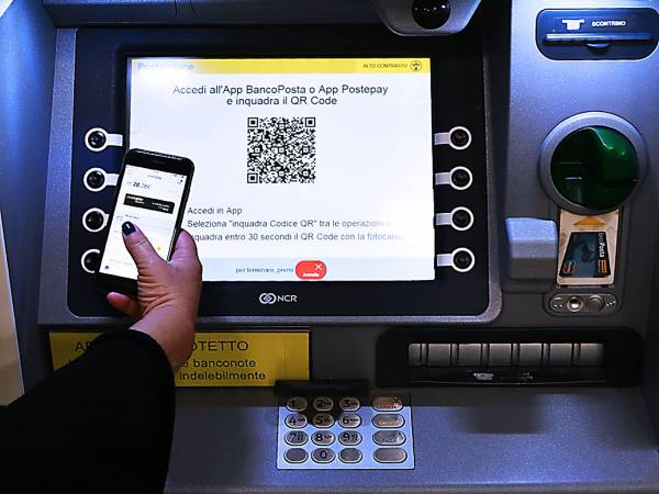 Poste Italiane amplia la rete dei Postamat:  431 nuove installazioni nel primo semestre 2026