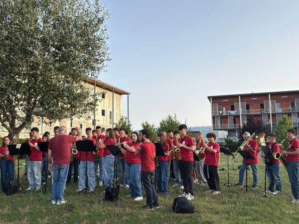 “Periferia in musica”, l’iniziativa della Cooperativa Sociale “I Fiori di Gladiolo”