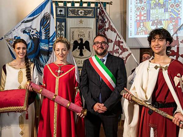 Perdonanza, oggi giorno del Corteo della Bolla e dell’apertura della Porta Santa della Basilica di Santa Maria di Collemaggio