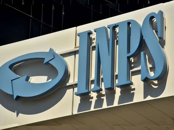 Violenza e atti persecutori: l’INPS riconosce il diritto alla NASpI per chi è costretto a dimettersi