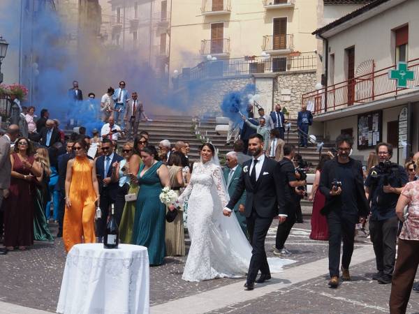 AUGURI A JENNIFER E A PAOLO
