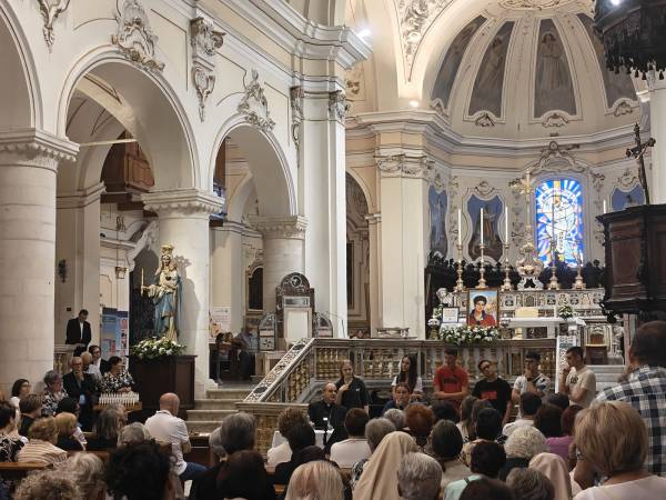 «A TU PER TU CON LA SANTITÀ»: LA TESTIMONIANZA DI ANTONIA SALZANO 