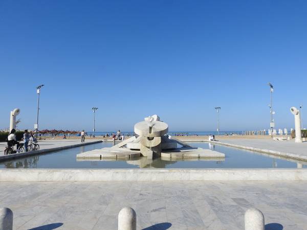 Pescara è la città più popolosa, giovane e dinamica dell'Abruzzo