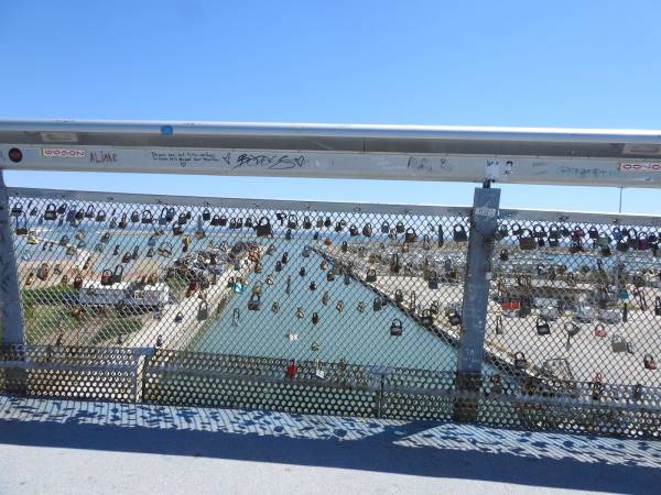 Pescara sospesa tra cielo e Adriatico: il Ponte del Mare il suo cuore pulsante