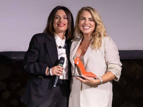 ELEONORA DE NARDIS GIANSANTE TRA LE DONNE PREMIATE AD AVEZZANO