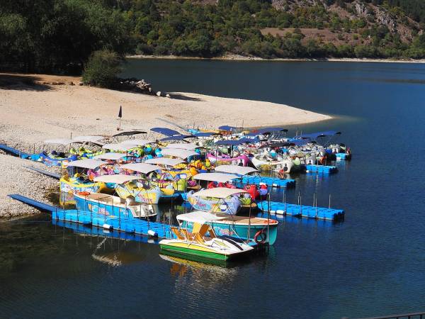 Al “Lago del Cuore” per sognare in solitudine