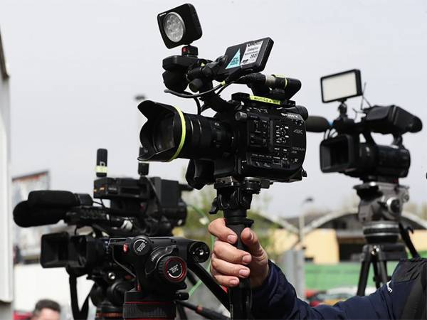 Diritto di cronaca: «Serve una nuova alleanza tra giornalisti, istituzioni e forze dell’ordine»